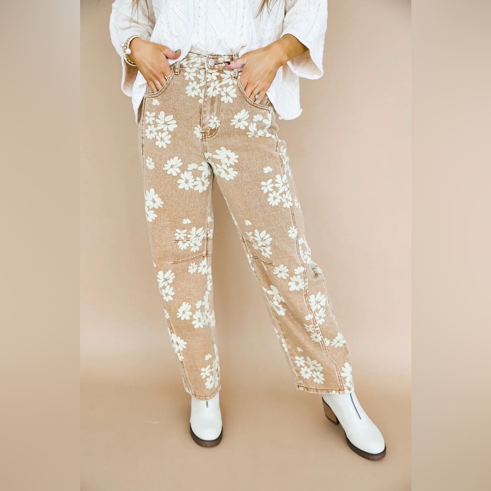 Floral Brown Pants, Entro, Size Medium, Boho, California, Floral Jean